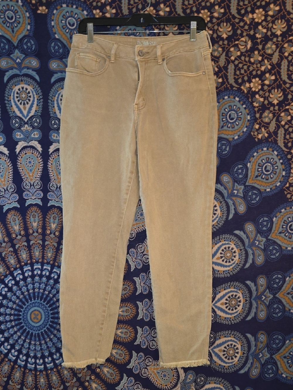 Rewash Cropped Mom Jeans in Tan Sz 28